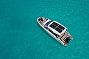 Luxus-Yacht ‚Greenline NEO Hard Top’